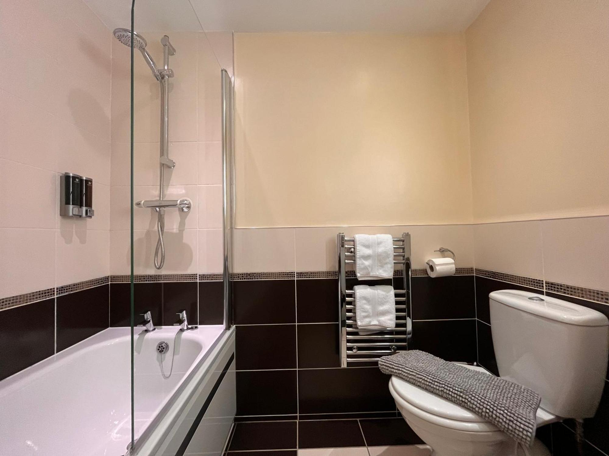 Bowness Bay Suites (Adults Only) Eksteriør billede