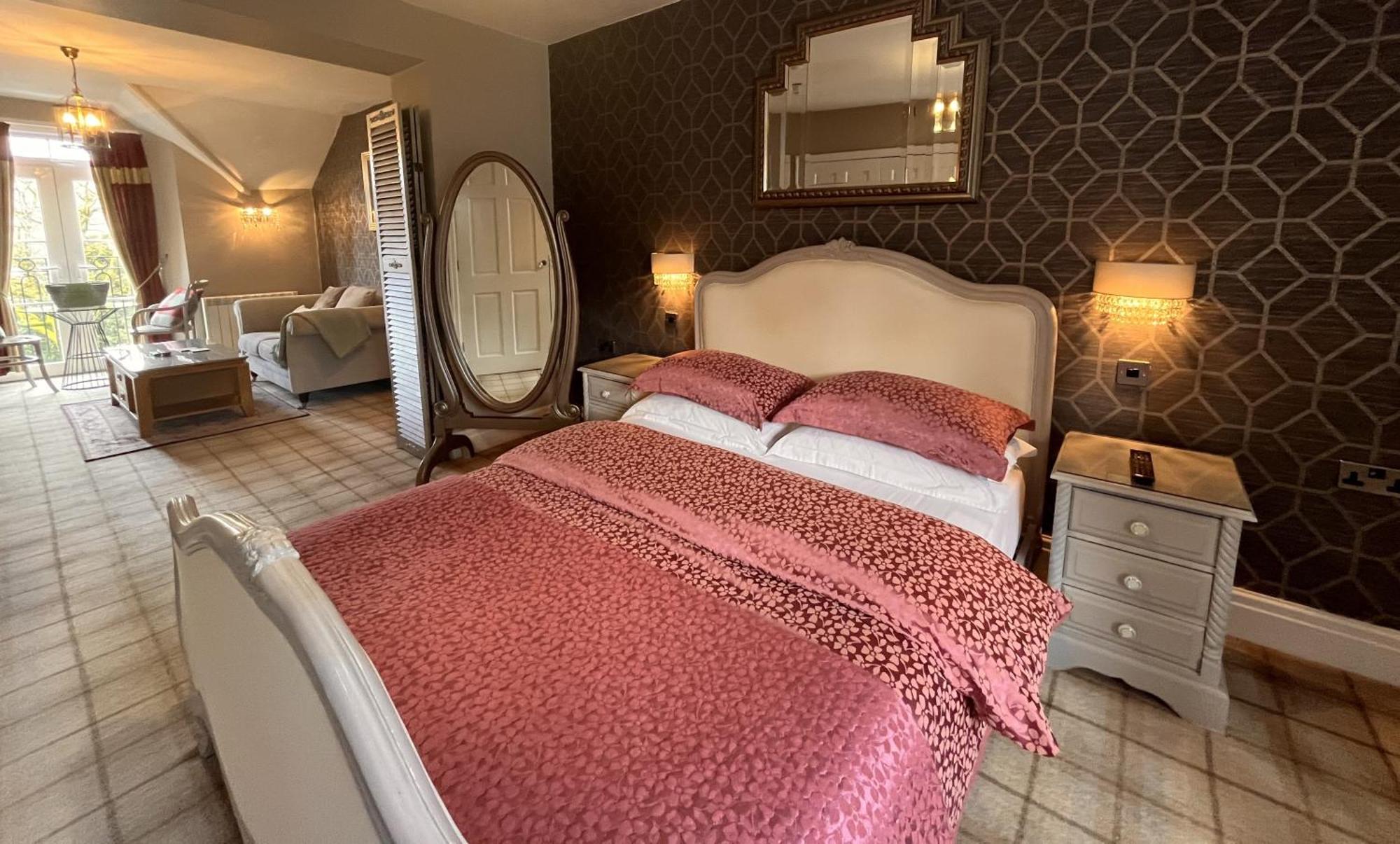Bowness Bay Suites (Adults Only) Eksteriør billede