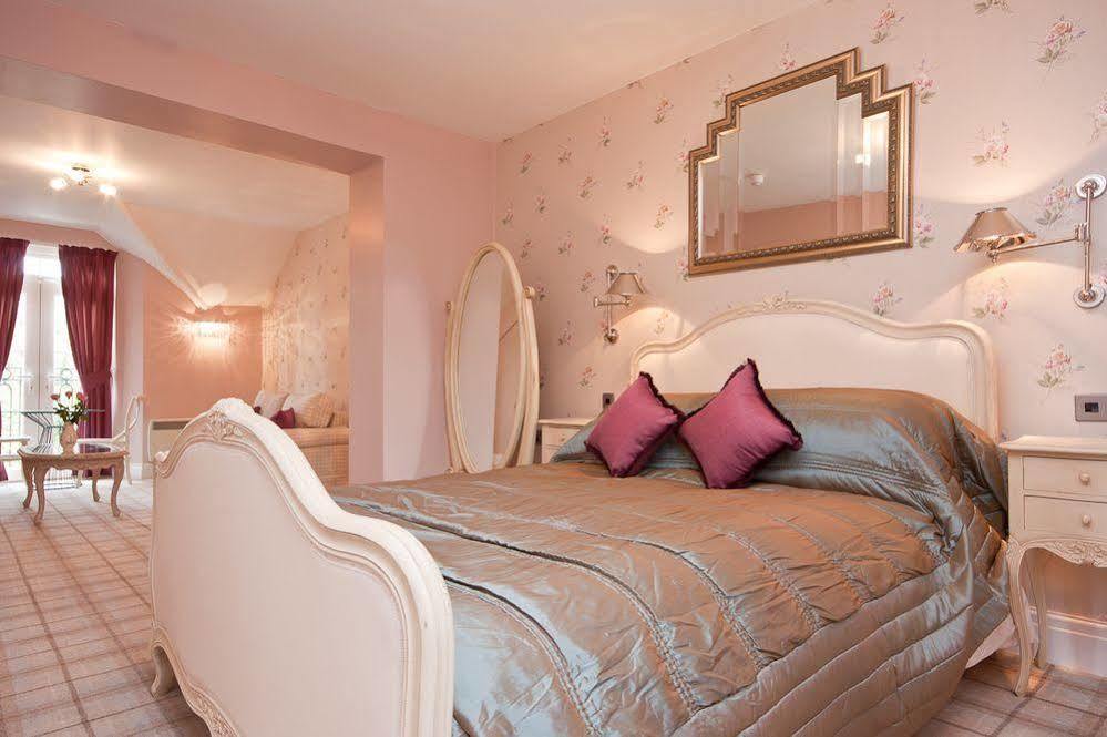 Bowness Bay Suites (Adults Only) Eksteriør billede